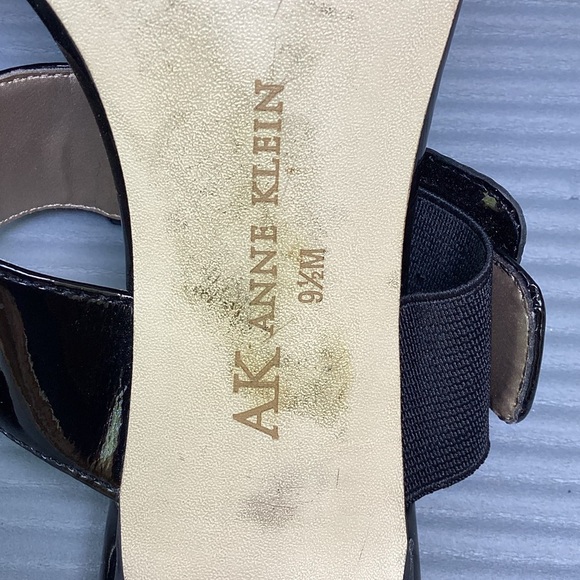 Anne Klein Woman low hill slippers Black Size 9.5 M summer Sandals - Picture 9 of 11